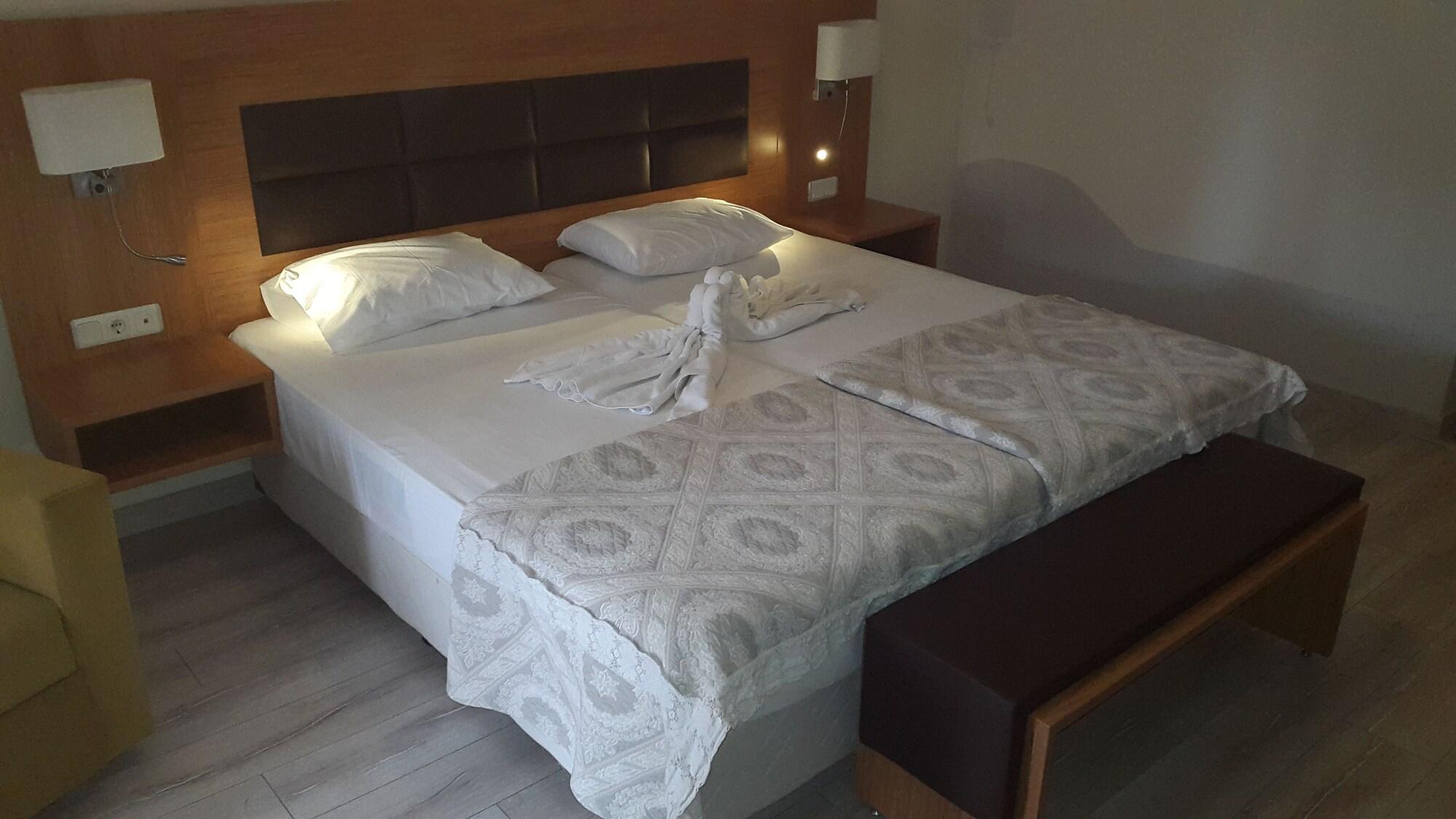 Begonville Hotel (Adults Only) Marmaris Exterior foto